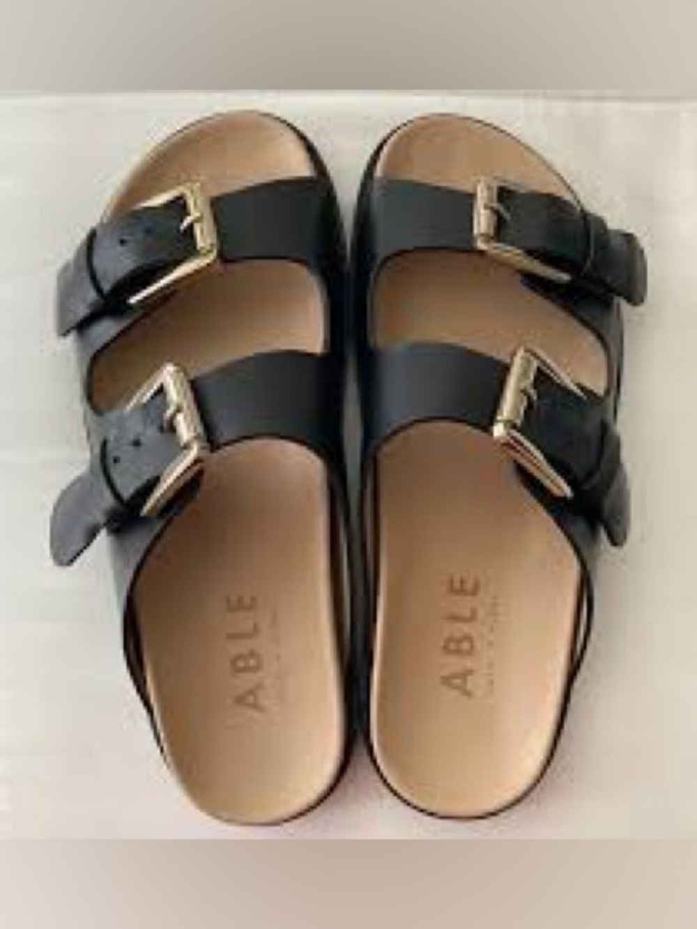 Able Whitney Black Leather Gold Buckle Sandal Sz 8